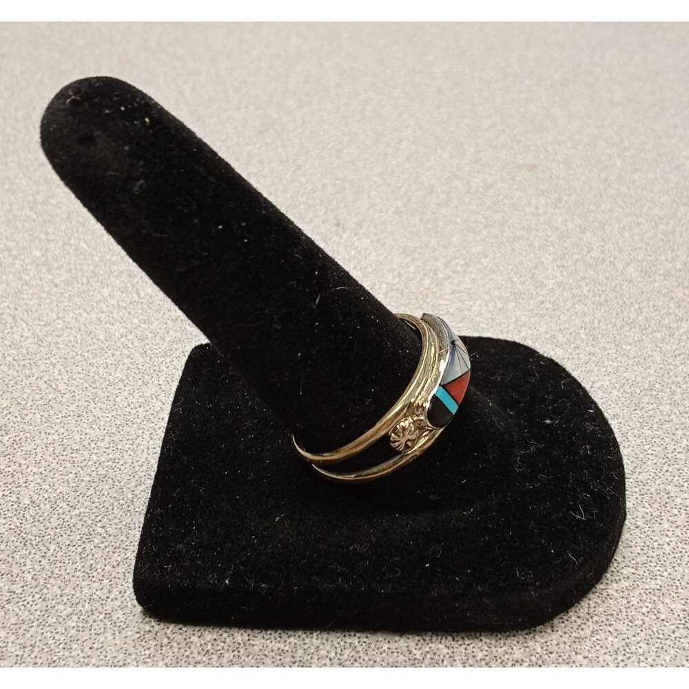 Sterling Silver Inlay Ring With Geometric Design - Picture 3 of 5